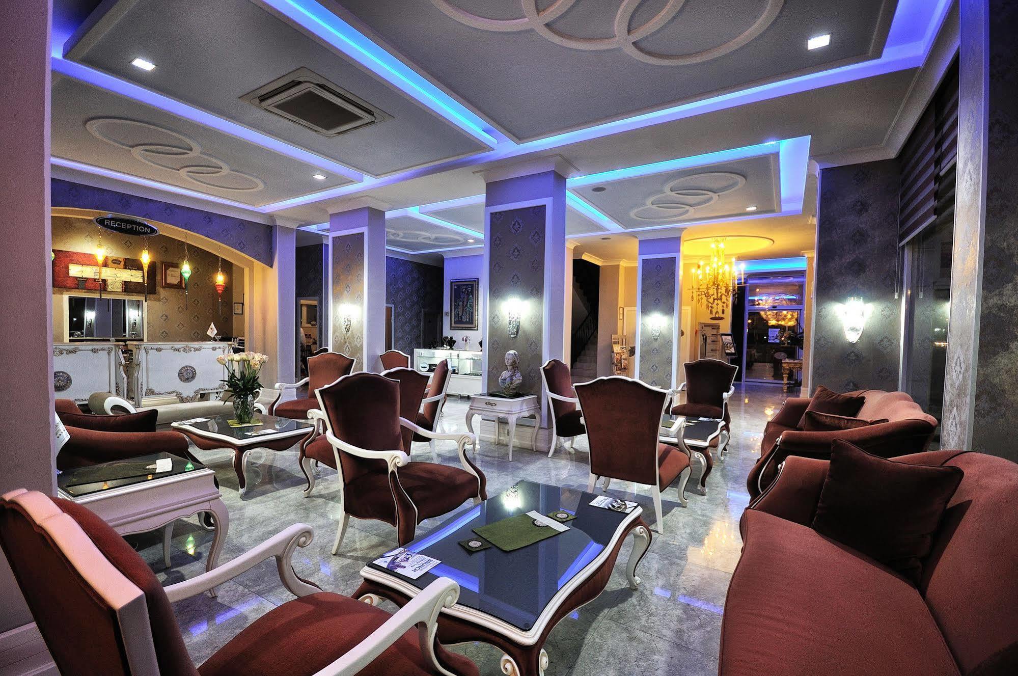 Grand Atakum Hotel Самсун Екстериор снимка