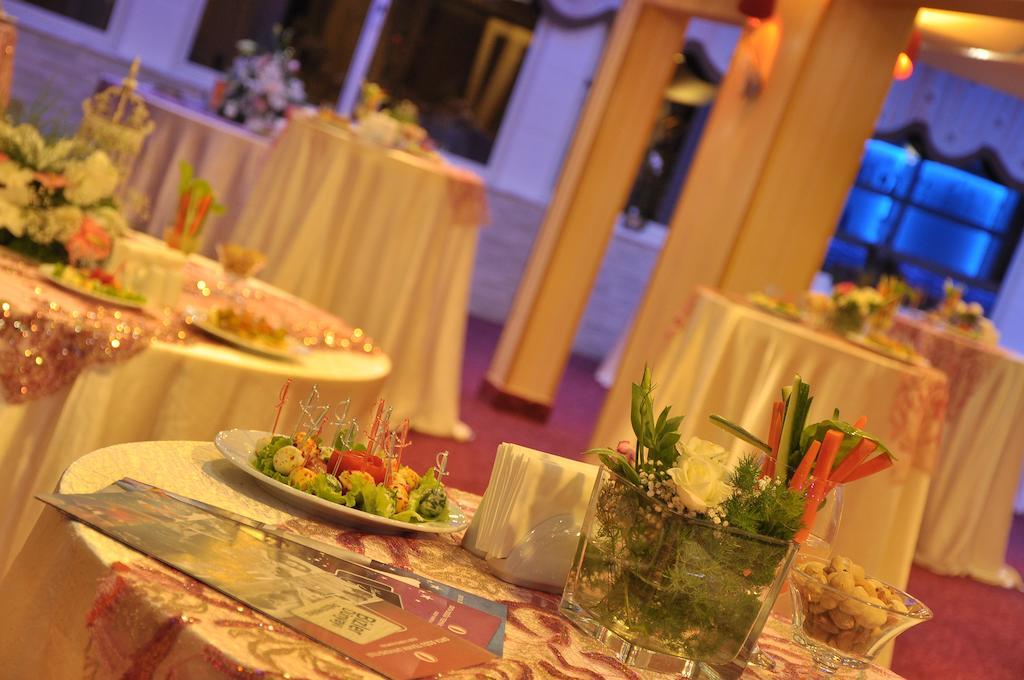 Grand Atakum Hotel Самсун Екстериор снимка